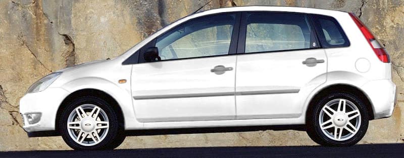 Ford Fiesta 2005-2008 frozen white